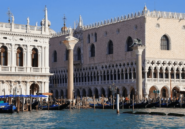 Destinations Attractions Venice-2